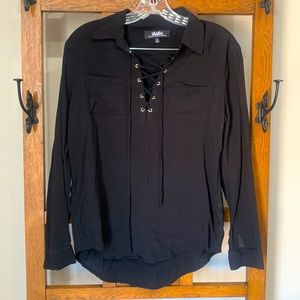 Women’s Lulus black blouse. Gently worn, no snags or holes.